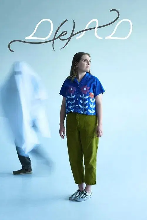 周笔畅深情演唱电影《罗小黑战记》歌曲《走过世界每个角落》，诉说电影人与观众的相互守候；